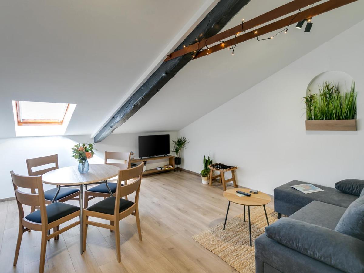 Fantattic Apartment City Center Пореч Екстериор снимка